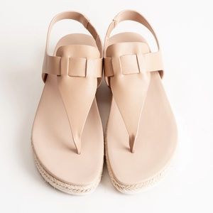 Vince Flint Platform Sandal in Cappucino size 11